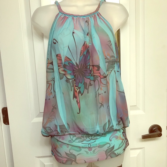 Gorgeous one size Butterfly shirt . - Picture 1 of 8